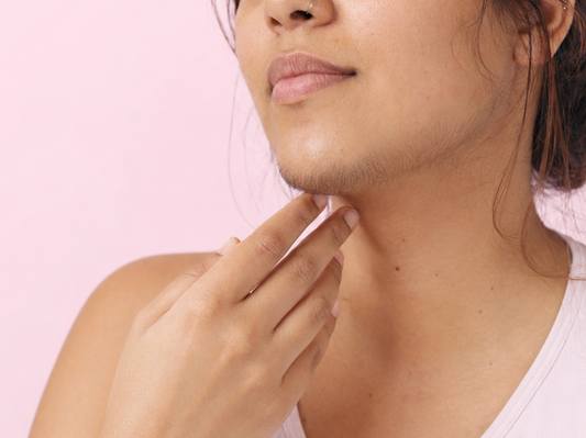 IPL e SOP: a luz pulsada funciona nos pelos hormonais?